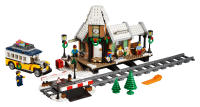 LEGO set 10259-1 Winter Village Station - Image 1