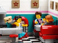LEGO set 10260-1 Downtown Diner - Image 3