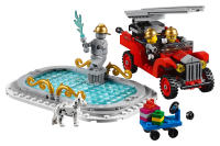 LEGO set 10263-1 Winter Village Fire Station - Image 17
