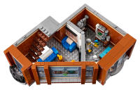 LEGO set 10264-1 Corner Garage - Image 8