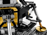 LEGO set 10266-1 NASA Apollo 11 Lunar Lander - Image 20