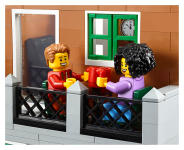 LEGO set 10270-1 Bookshop - Image 19