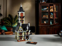 LEGO set 10273-1 Haunted House - Image 3
