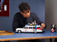 LEGO set 10274-1 ECTO-1 - Image 5
