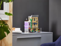 LEGO set 10278-1 Police Station - Image 25