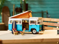 LEGO set 10279-1 Volkswagen T2 Camper Van - Image 15