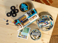 LEGO set 10279-1 Volkswagen T2 Camper Van - Image 22