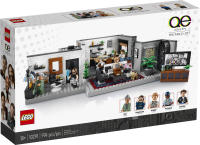 LEGO set 10291-1 Queer Eye: The Fab 5 Loft - Image 2