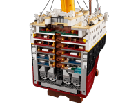 LEGO set 10294-1 Titanic - Image 3