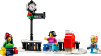 LEGO set 10308-1 Holiday Main Street - Image 9