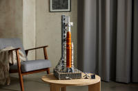 LEGO set 10341-1 NASA Artemis Space Launch System - Image 12