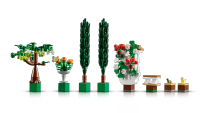LEGO set 10359-1 Fountain Garden - Image 8