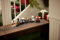 LEGO set 10361-1 Holiday Express Train - Image 9