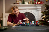 LEGO set 10361-1 Holiday Express Train - Image 19