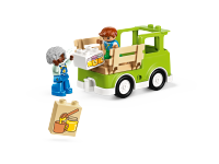 LEGO set 10419-1 Caring for Bees & Beehives - Image 3
