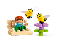 LEGO set 10419-1 Caring for Bees & Beehives - Image 4