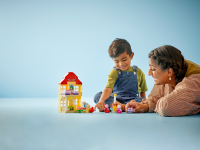 LEGO set 10433-1 Peppa Pig Birthday House - Image 6