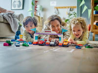 LEGO set 10445-1 F1 Team Race Cars & Drivers - Image 8
