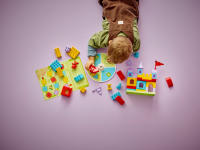 LEGO set 10450-1 Hopsy's Castle Game - Image 8
