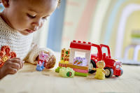LEGO set 10468-1 Tractor and Market - Image 7