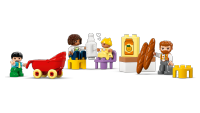 LEGO set 10470-1 3 in 1 Modern Family House with Figures - Image 11