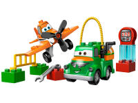 LEGO set 10509-1 Dusty and Chug - Image 1