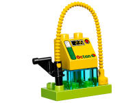 LEGO set 10600-1 Classic Race - Image 6