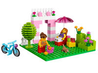 LEGO set 10660-1 Pink Suitcase - Image 4