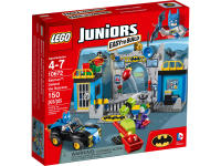 LEGO set 10672-1 Batman: Defend the Batcave - Image 2