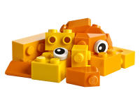 LEGO set 10713-1 Creative Suitcase - Image 11