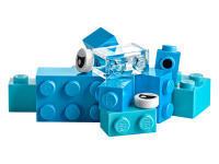 LEGO set 10713-1 Creative Suitcase - Image 13