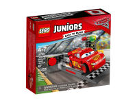 LEGO set 10730-1 Lightning McQueen Speed Launcher - Image 2