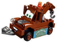LEGO set 10733-1 Mater's Junkyard - Image 3
