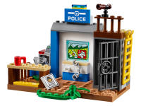 LEGO set 10751-1 Mountain Police Chase - Image 3