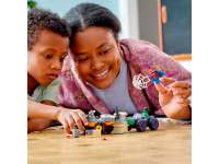 LEGO set 10782-1 Hulk vs. Rhino Truck Showdown - Image 8