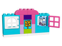 LEGO set 10828-1 Doc's Pet Vet Care - Image 4