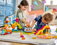 LEGO set 10840-1 Big Fair - Image 8