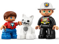 LEGO set 10901-1 Fire Truck - Image 7