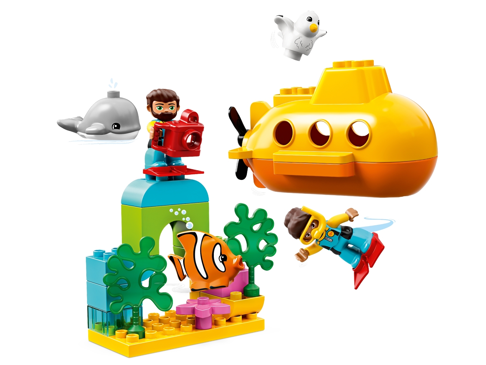 LEGO set 10910-1 Submarine Adventure - Image 1