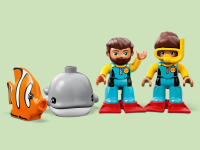 LEGO set 10910-1 Submarine Adventure - Image 5