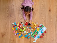 LEGO set 10914-1 Deluxe Brick Box - Image 9