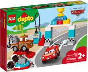 LEGO set 10924-1 Lightning McQueen's Race Day - Image 2