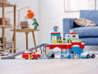 LEGO set 10948-1 Parking Garage and Car Wash - Image 6