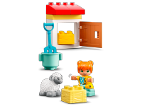 LEGO set 10950-1 Farm Tractor & Animal Care - Image 9