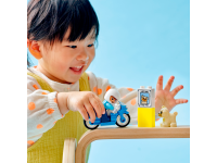 LEGO set 10967-1 Police Motorcycle - Image 6