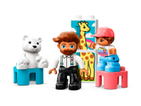LEGO set 10968-1 Doctor Visit - Image 5