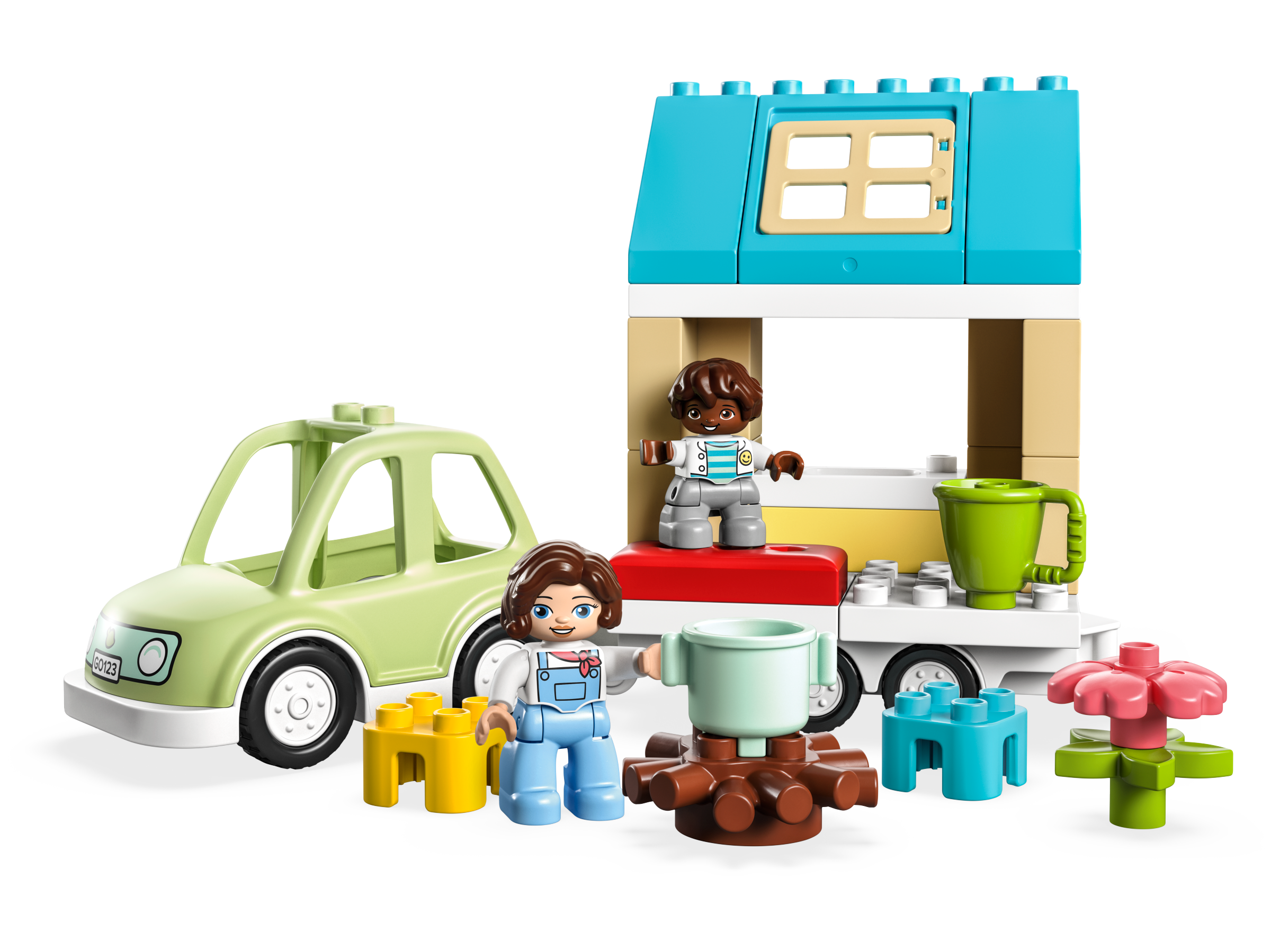 LEGO set 10986-1 Family House on Wheels - Image 1