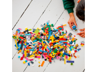 LEGO set 11021-1 90 Years of Play - Image 8
