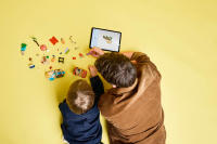 LEGO set 11202-1 Bluey’s Beach & Family Car Trip - Image 10