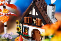 LEGO set 11372-1 Autumn Cottage Garden - Image 5